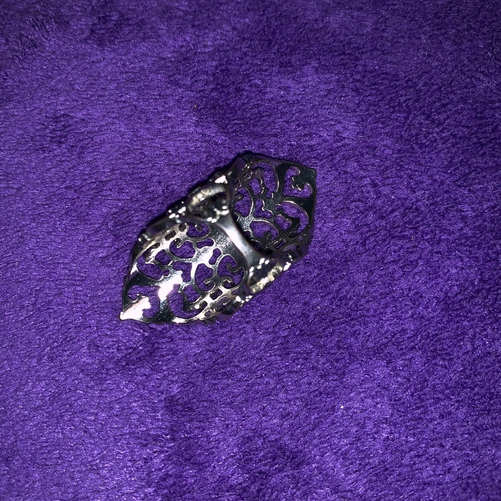 ring - Picture 2 of 4